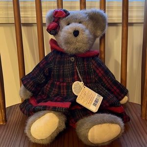 Boyds Christmas Bear 14" Juniper Bearsley Best Dressed Collection